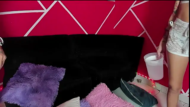 hot dirty paradise 66 online show from 12.15.25