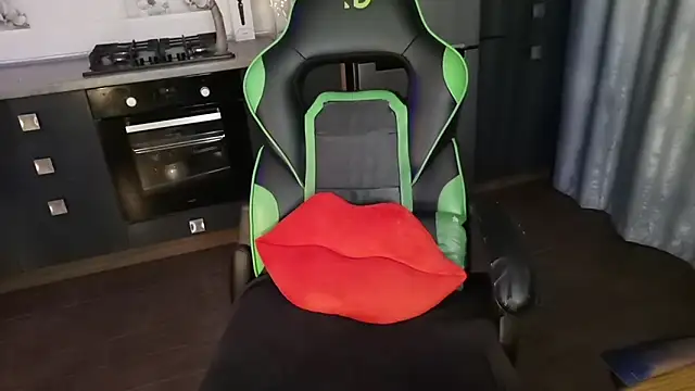 emlana online show from 02.05.25