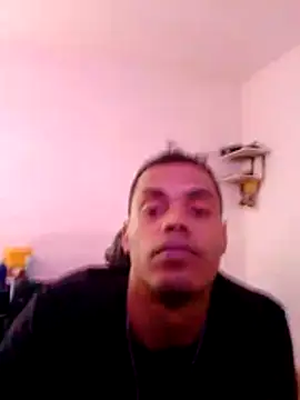 Snapshot of javier0990 chatting on 05.28.26 javier0990 online show from 05.28.26
