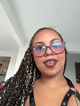 Snapshot of AlesiaCooper chatting on 03.01.26 AlesiaCooper online show from 03.01.26