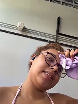 Snapshot of AlesiaCooper chatting on 03.13.26 AlesiaCooper online show from 03.13.26