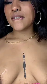 bella warzon online show from 04.17.26