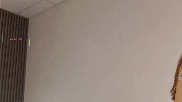 NikaDines online show from 10.10.25