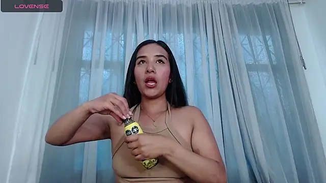 violettsuncs online show from 10.04.25