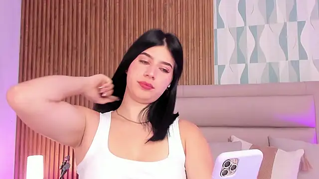 Snapshot of FatimaEvans chatting on 10.10.25 FatimaEvans online show from 10.10.25