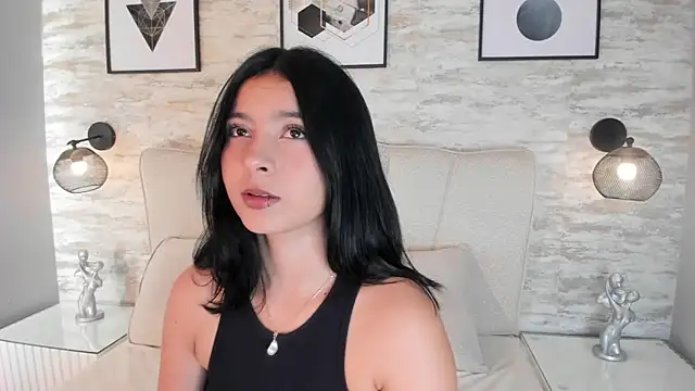 Snapshot of kanna_02 chatting on 10.07.25 kanna 02 online show from 10.07.25