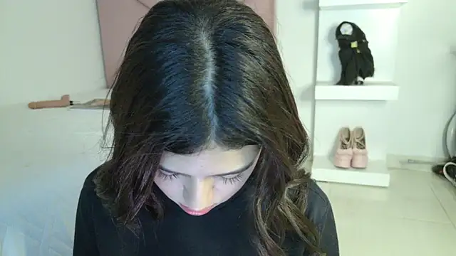 eva sin18 online show from 05.18.26
