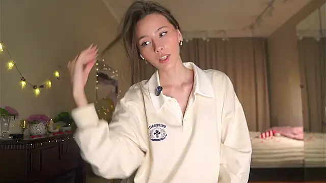 EditaBails online show from 03.11.26