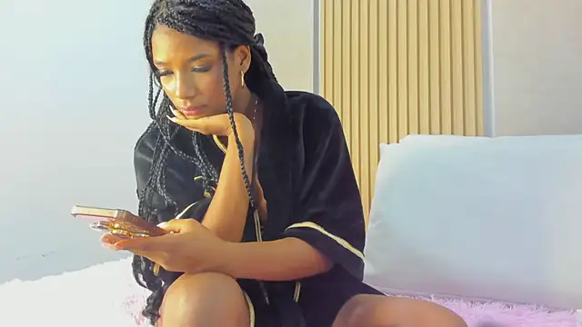 Snapshot of stephany_summer chatting on 10.15.25 stephany summer online show from 10.15.25