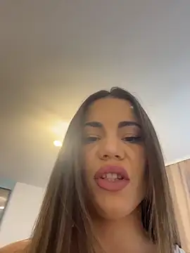 Snapshot of Eire_Spencer chatting on 10.07.25 Eire Spencer online show from 10.07.25