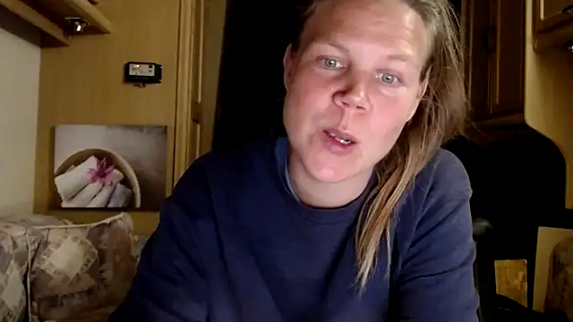 CallMeMaria online show from 12.29.24