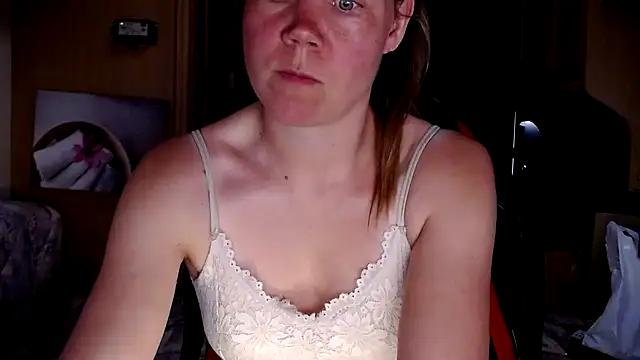 CallMeMaria online show from 01.04.25