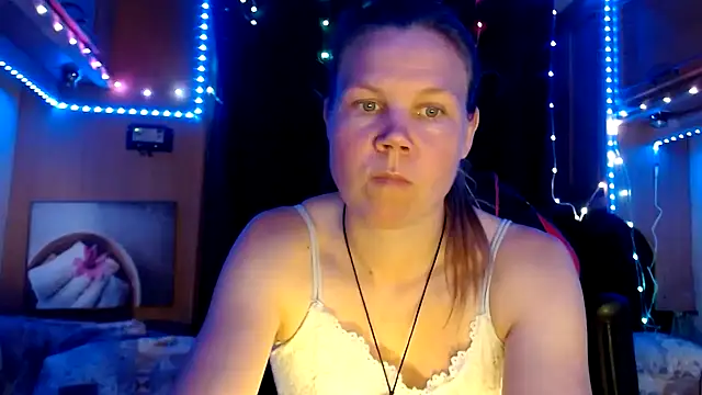 CallMeMaria online show from 01.25.25