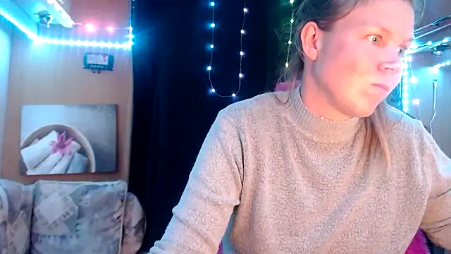 CallMeMaria online show from 02.21.25