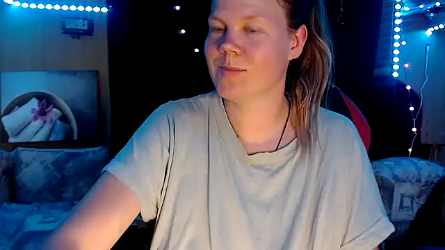 CallMeMaria online show from 02.28.25