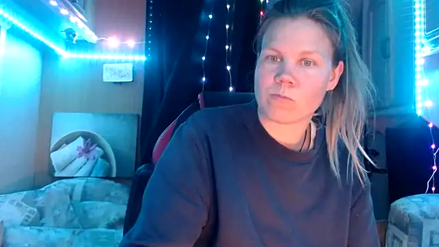 CallMeMaria online show from 03.02.25