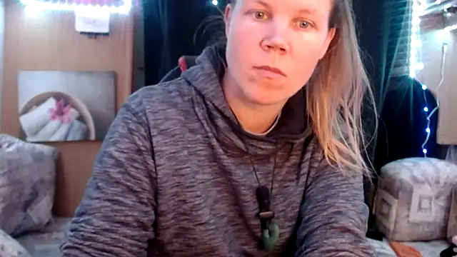 CallMeMaria online show from 03.14.25