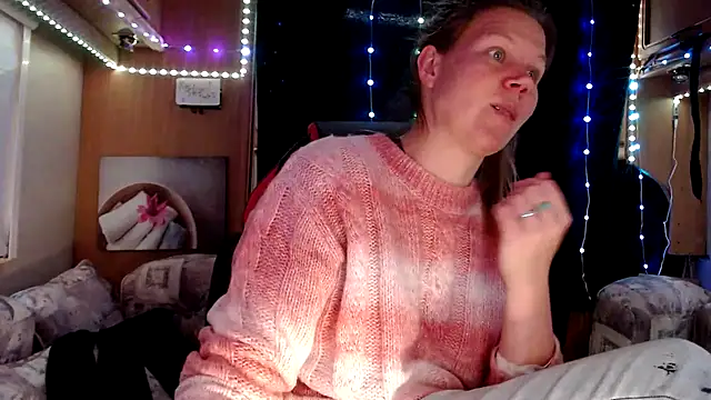 CallMeMaria online show from 03.19.25