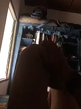 John Syukri online show from 12.04.25