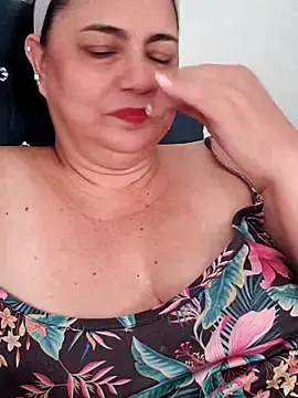 Snapshot of michellrodriguez chatting on 10.05.25 michellrodriguez online show from 10.05.25