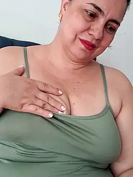 Snapshot of michellrodriguez chatting on 10.26.25 michellrodriguez online show from 10.26.25