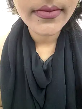 priya 00143 online show from 11.14.25