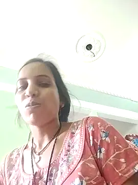 Hotty-Nidhi online show from 03.15.25