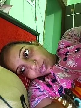 Hotty-Nidhi online show from 11.08.25