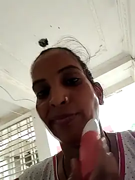 Snapshot of Hotty-Nidhi chatting on 07.19.26 Hotty-Nidhi online show from 07.19.26