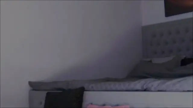 Snapshot of AlexisWhit chatting on 02.20.26 AlexisWhit online show from 02.20.26