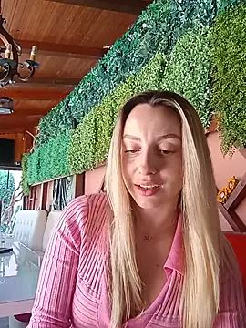 AlexisWhit online show from 05.16.26