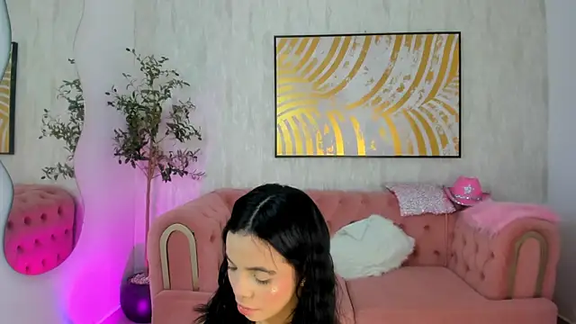 Krissi latore online show from 05.15.26