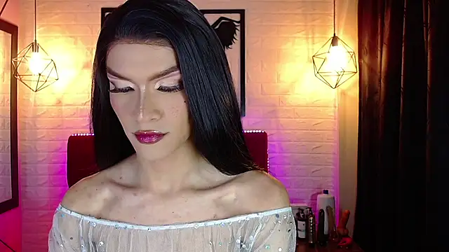 agatha rodriguez online show from 10.01.25