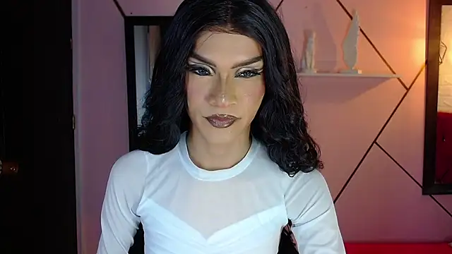 agatha rodriguez online show from 10.13.25