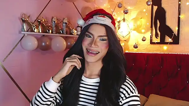 agatha rodriguez online show from 12.14.25