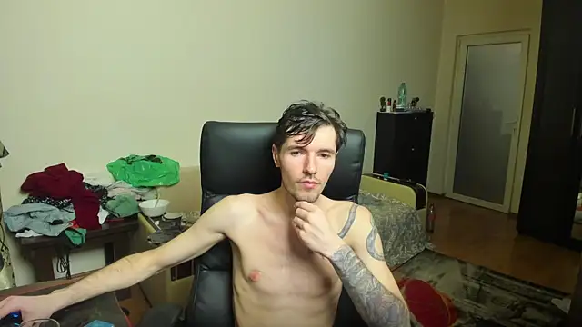 JustinPorno online show from 11.05.25