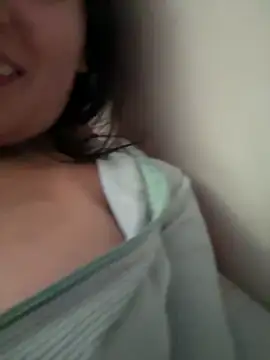 Lilith Thompson online show from 11.09.25