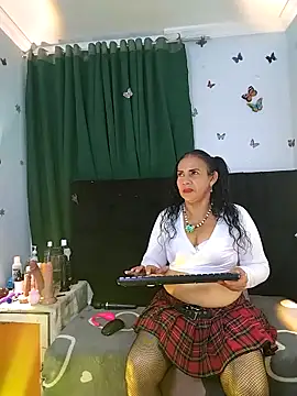 AlexaNovoa  online show from 02.08.26