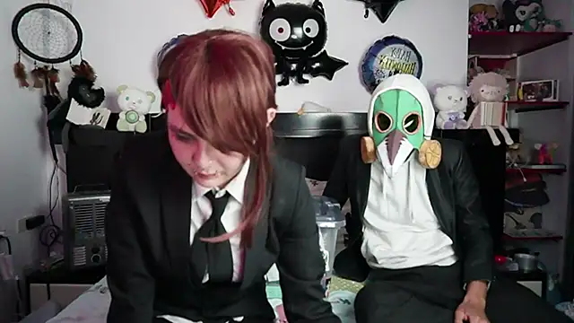 Snapshot of Devil_And_Princess chatting on 11.11.25 Devil And Princess online show from 11.11.25