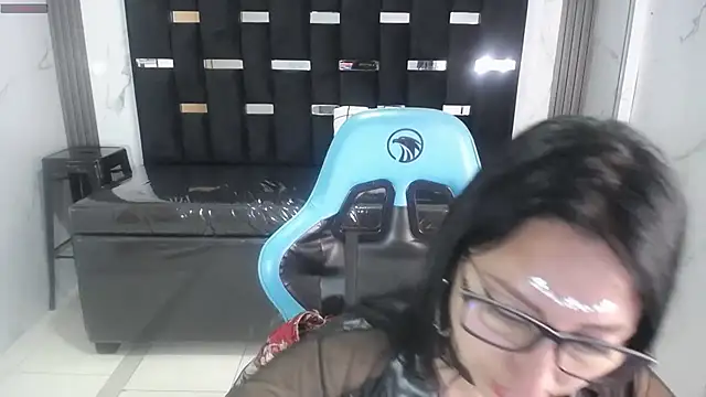 valeria a1 online show from 10.29.25