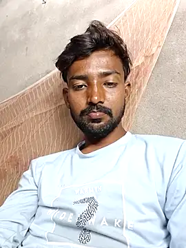 India HOT23 online show from 04.08.26