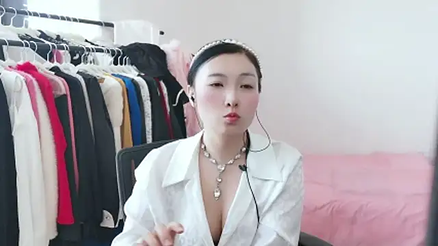 Rachel-6600 online show from 02.25.26