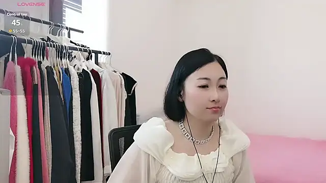 Rachel-6600 online show from 04.14.26