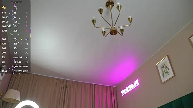 Snapshot of Sweet_Jealousy chatting on 10.24.25 Sweet Jealousy online show from 10.24.25