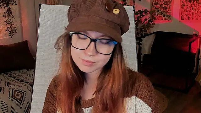 Snapshot of MemoryCadence chatting on 10.03.25 MemoryCadence online show from 10.03.25