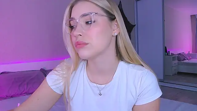 DIANAxxxDIAMOND online show from 10.29.25