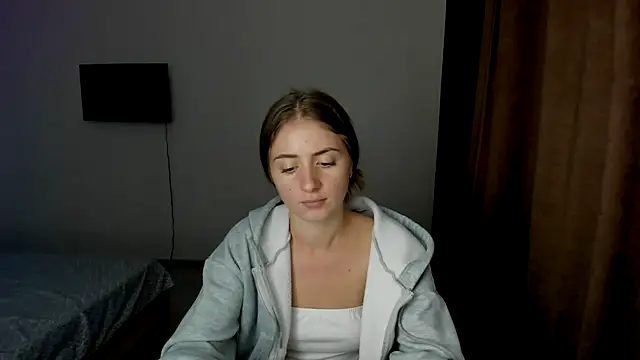 LilyHaart online show from 09.17.25
