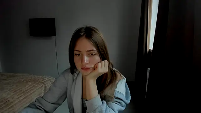 LilyHaart online show from 10.22.25