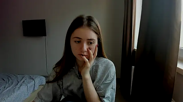 LilyHaart online show from 11.12.25