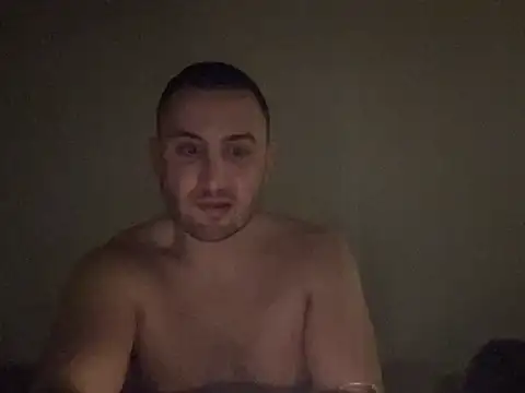 Snapshot of DREAMBUBBLE chatting on 12.05.25 DREAMBUBBLE online show from 12.05.25